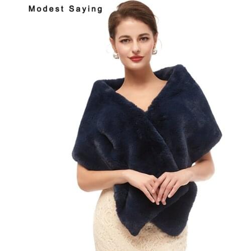 Elegant Navy Blue Faux Fur Wedding Shawls 2020 Bridal Shoulder Cover Ups Boleros Winter Stoles Warm Wraps Wedding Accessories