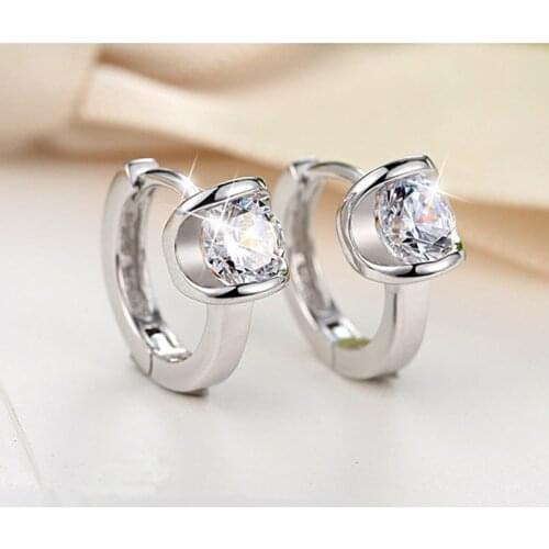 Korean Style Angel Kiss Stud Earrings For Women Clear Cubic Zirconia White Gold Color Earring Party Gift Fashion Jewelry KAE109