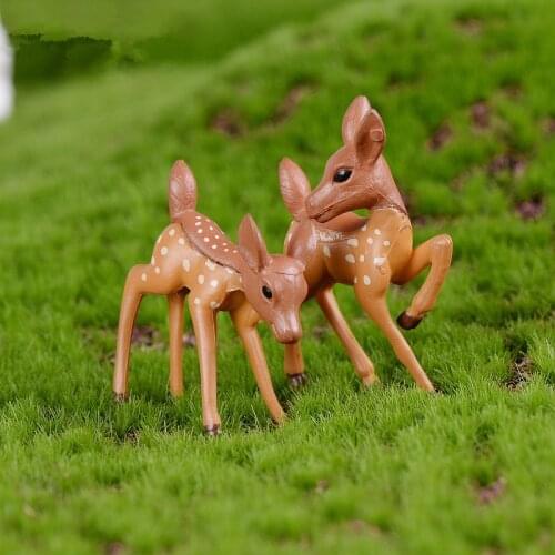 Artificial Mini Sika Deer Giraffe Fairy Garden Miniatures Gnomes Moss Terrariums Resin Crafts Figurines Home Decoration