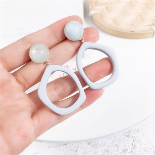 Korean Fashion ZA Resin Acrylic Earring for Women Vintage Geometry Trends Dangle Chandelier Golden Earrings High Fashion