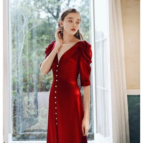 2021 Burgundy Evening Dresses Half Sleeve O-Neck A-Line Velvet Elegant Banquet Simple Formal Party Host Red Carpet Prom Gowns