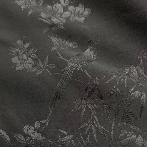 Exclusive re-engraving Republic of China old silk jacquard fabric inverted flat cut cheongsam suit happy eyebrow tip black