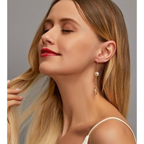 Golden Silver Plated Tassel Simple Irregular Simulated Pearl Long Twisted Pendant Alloy Dangle Earring & Drop Earring for Women