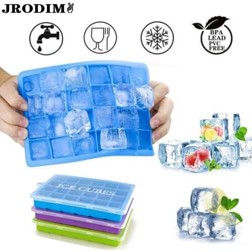 Kitchen Accessories Food Grade Silicone Ice Tray Ice Cube Molds with Lid Bar Ice Cube Tools for Whiskey Cocktails Cold Drinking