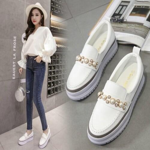 OLOMM 2019 spring new womens shoes round head rhinestone thick bottom muffin with casual white shoes Lok Fu shoes women LL-92