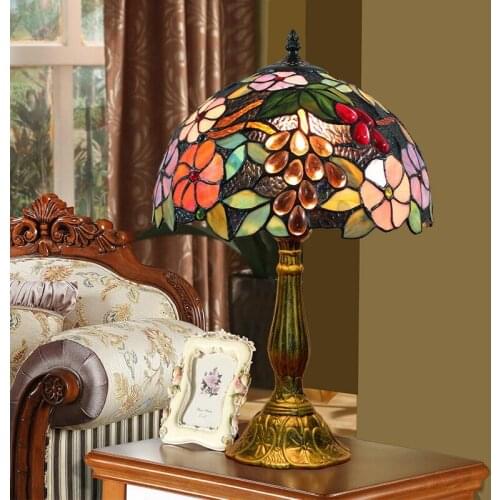 European creative Tiffany stained glass living room dining room bedroom bedside table lamp bar garden grape retro lamp WF5111022