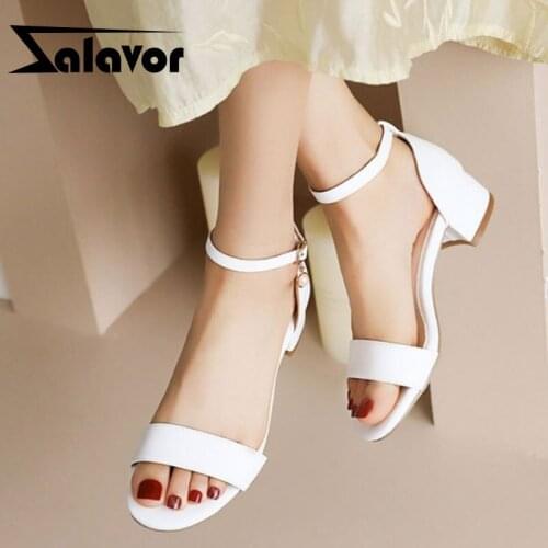ZALAVOR Shoes With Medium Heels