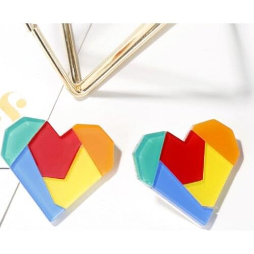 2021 New Rainbow Colorful Heart Earrings Acrylic Love Heart Dangle Drop Earrings for Women Party Jewelry Gift