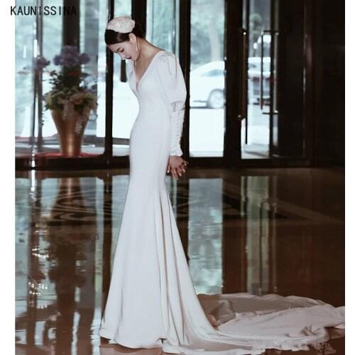 KAUNISSINA Long Sleeves Mermaid Wedding Dresses Satin V-Neck Sweep Train Trumpet Brides Dress Bridal Gowns Vestidos De Noiva