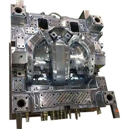 Custom Injection mold Auto lamp light High precision auto accessories mold