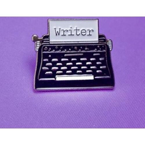 Typewriter The Writer Brooch Pins Enamel Metal Badges Lapel Pin Brooches Jackets Jeans Fashion Jewelry Accessories