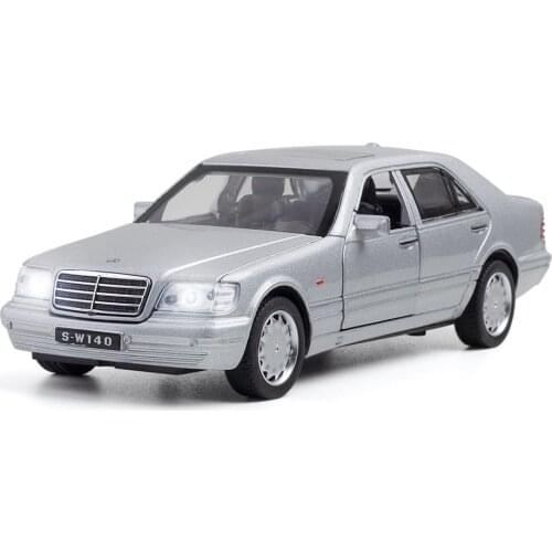 1/32 Diecasts & Vehicles Style S-W140 Simulation Car Model #32124 W/4 Openable Doors Toy Collection