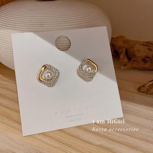 Zeojrlly Square Women Trendy Stud Earrings Pearl Korean Fashion Design Simple Earring Female Elegant Korean Jewelry