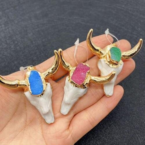 Wholesale Multicolor Bull Head Shape Pendant Acrylic Used In Jewelry Making DIY Handmade Accessories Beaded Decoration Fashion