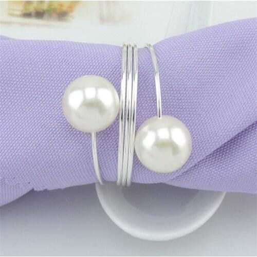 12Pieces Hollow Floral Pearl Metal Wrap Napkin Ring Serviette Holder Hotel Wedding Supplies Home Dining Chair Table Decoration