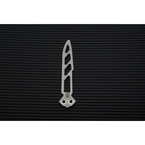 Trainer blade of MAXACE Serpent striker V2