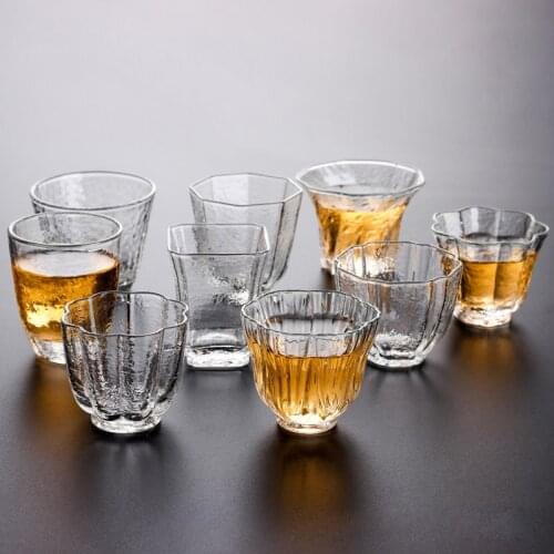 2Pcs Japanese Transparent Hat Cup Small Cup Hammer Kung Fu Tea Tasting Cup Hammer Glass Petal Sake Glass Tea Set