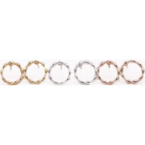 Creative Circle Design Stud Earrings Trendy Round style Gold White Rose Color Suitable for Women