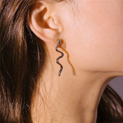 European Long Snake Earrings for Women Jewelry Punk Bending Small Snakes Ear Stud Handmade Womens Stud Earings Girl Gift E307