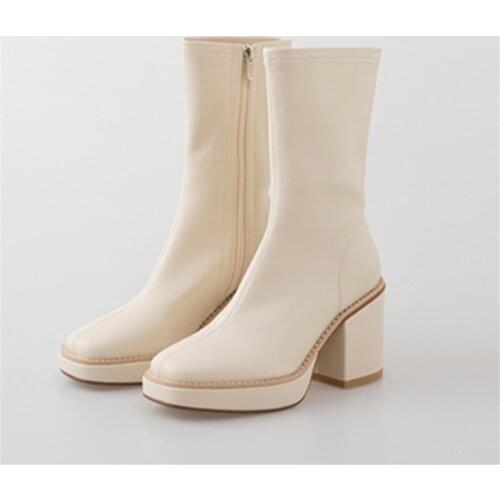 2020 Black Genuine Leather Thick Sole Chelsea Boots Women British style Round Toe High heel Short Boots Woman Casual Motorcycle