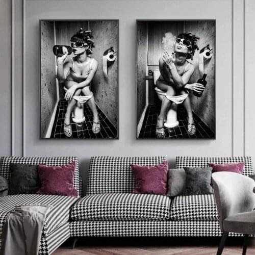 Woman Sitting on the Toilet Vintage Canvas Art Posters And Prints Black and White Sexy Woman Wall Paintings Home Wall Decoration
