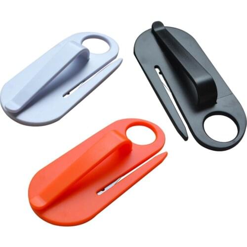 12Pcs/Pack First Aid Safety Belt Cutting Knife Hanging Type Seatbelt Cutter Handle Seat Belt Safety Knife Emergency Wallet Kit