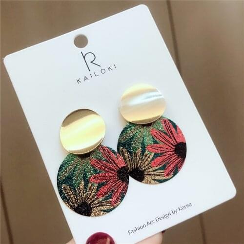 New Vintage Flower Drop Earings Gold Round Wafer Statement Geometric Earrings For Women Korean Fashion Jewelry Gift Oorbellen