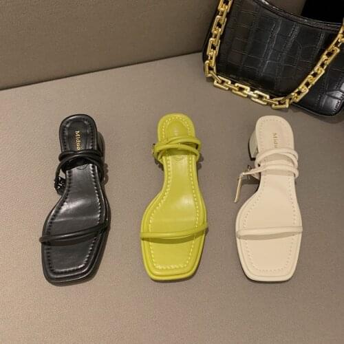 2021 New Women Sandal Shoes Narrow Band Buckle Gladiator Sandal Back Strap Summer Shoes Square Low Heel Beach Sandal