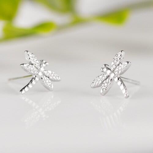 2020 New Fashion Womens Prevent Allergy Dragonfly Stud Earrings for Women Gifts Jewelry wholesaler