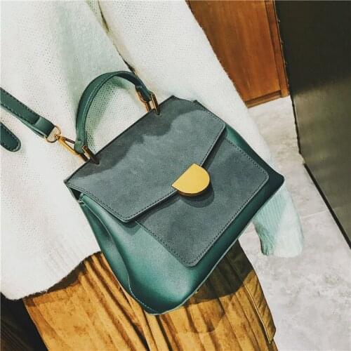 HISUELY Cute Sweet Bag Womens Designer Candy Shape Crossbody Bag High Quality Patent Leather Mobile Phone Shoulder bags Q3