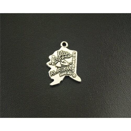 25pcs Silver Color ALASKA State Map Charm Pendant DIY Necklace Bracelet Bangle Findings 15X22mm A1520
