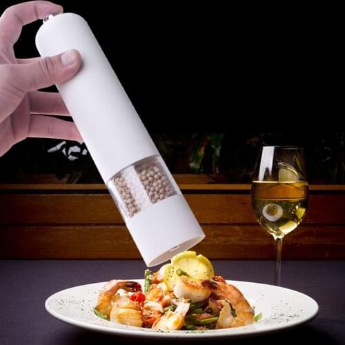 Electric Black Pepper Grinder Wireless Sesame Pepper Mill Handhold Portable Seasoning Pot Quick Grinding For Table Dinner BBQ