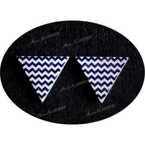 15 x 17mm Triangle Wood Laser Cut Cabochon beads to make DIY Rings, Earrings, Brooch, Necklace pendant