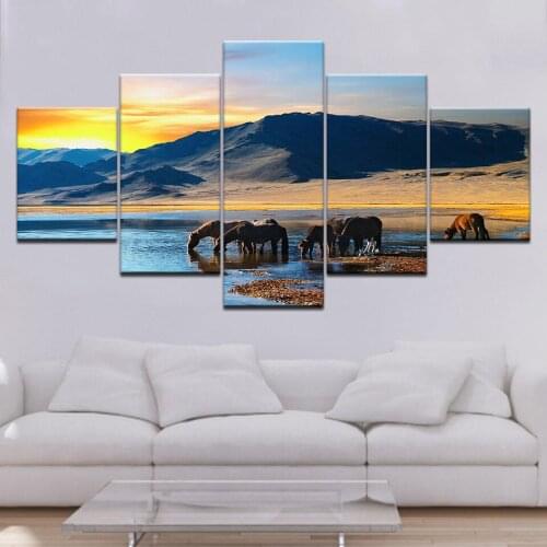 Wall Art Paintings Picture 5 Pieces Set Horse Drink Water Pictures Print on Canvas for Home Decoration Wall Art Picture Artwork