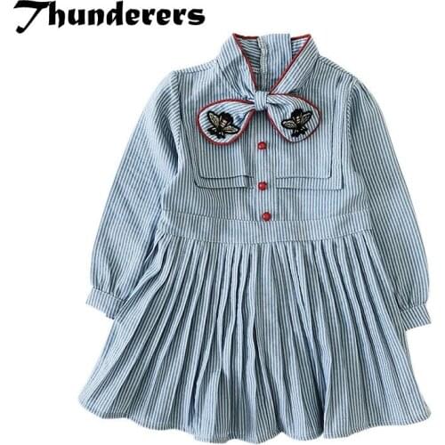 Childrens clothing girls long-sleeved dress autumn new retro fresh pleated dress girl princess dress