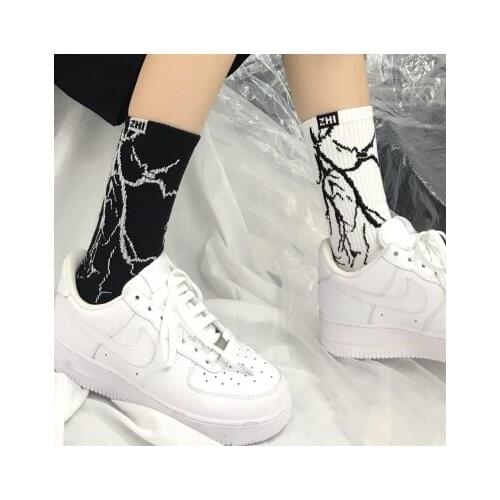 Street Fashion Cotton Adult Middle Calf Crew Socks Hip Hop Harakuju Streetwear LightningHipster Skateboard Couple Cool Flash Sox