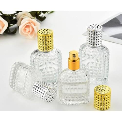 30ml 50ml Transparent Glass Pineapple Sprayer Pump Bottles Empty Personality Travel Perfume Bottle Portable SN451
