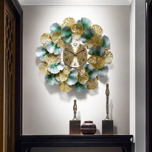 New Chinese Wrought Iron Ginkgo Leaf Luxury Wall Decorative Clock Wall Hanging Crafts Home Livingroom Club Wall Mural Decoration