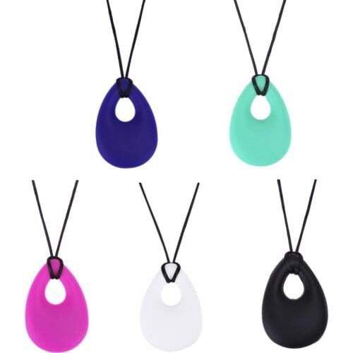 New 1 Pcs New Silicone Baby Parcifier Clip Teething Toddler Kids Necklace Molars Baby Care Train Infant Rattles Toy