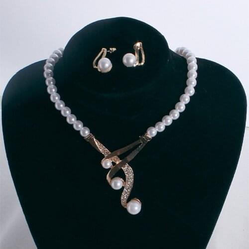 New Classic Simulated Pearl Necklace Earrings Gold Color Jewelry Sets For Women Bridal Wedding Party Gift Crystal Bijoux