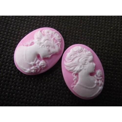 Free ship!!! 100pcs/lot Vintage resin Cameos Lady Portrait Cabochons Cameos white on pink color 18*25mm