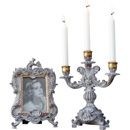 European Style Retro Candle Holder Carved Picture Frame Three Arm Candlestick Gift Home Decoration Bougeoir Accessories FC481
