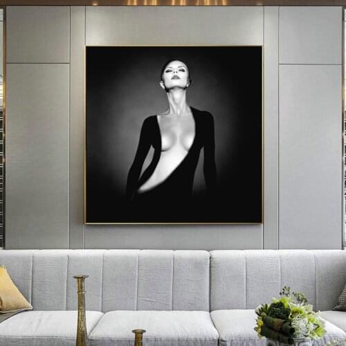 Modern Portrait Posters and Prints Wall Art Canvas Painting Elegant Nude Model in the light Pictures for Living Room Home Decor