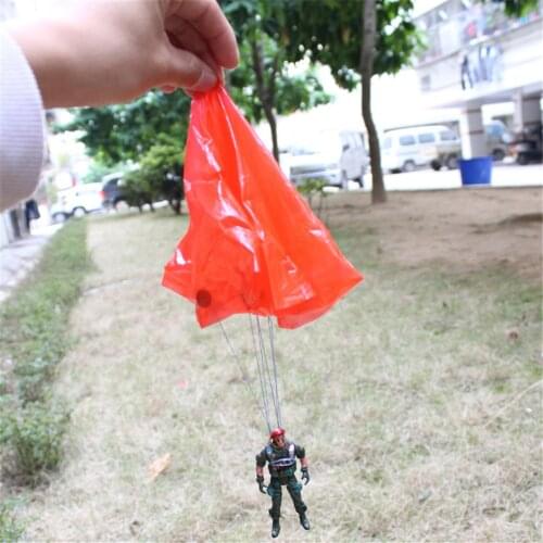 2021 Fashion 1PC mounted parachute throwing hand nostalgic classic umbrella special forces novelty Action Toy Figures