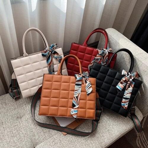 2021 fashion solid color soft PU leather tote crossbody lady shoulder cute bags women handbags ladies plaid bags with scarf