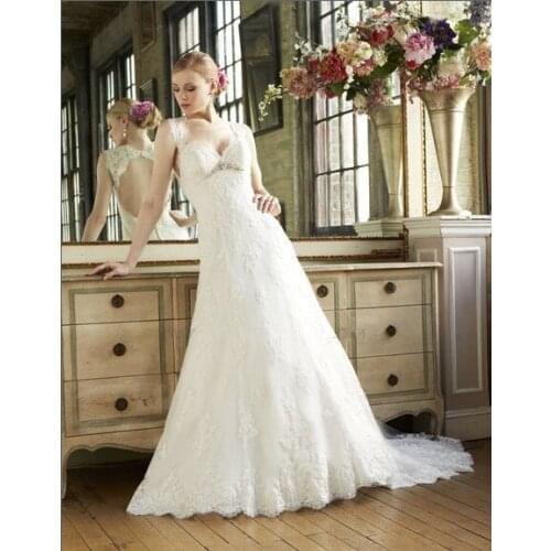 Free shipping Queen Anne romantic trumpet adorned lace appliques buttons zipper closure bridal gown mother of the bride dresses