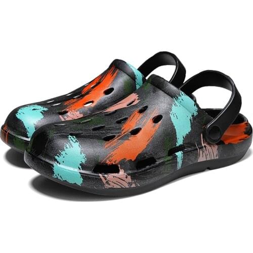 Summer Comfortable Mens Garden Clogs Camouflage Breathable EVA Injection Shoes Casual Sandal Woman Beach Slippers Water Shoes