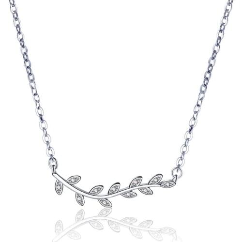 New Hot Tree Leaves Zircon Pendant Necklaces For Women Short Clavicle Chain Choker Creative Jewelry Collar Mujer Collier SAN31