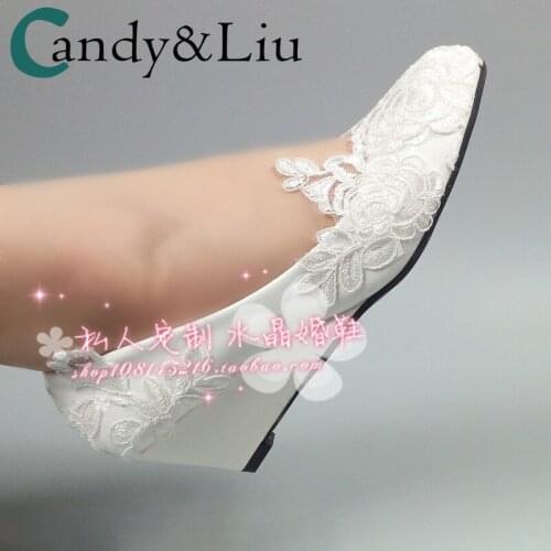 White lace wedding shoes bride Bridesmaid Wedding Photos high heeled wedge heel round head toast dress performance womens shoes