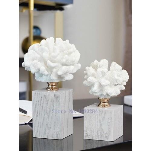 Resin Artificial Coral Handicraft Furnishings Wooden Base Fake Coral Abstract Golden Modern Home Decoration Accessories